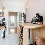 Zwei Charmante Mit Wohnbereich In Zentraler Berliner * Berlín