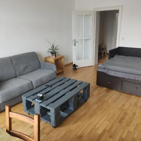Zwei Charmante Mit Wohnbereich In Zentraler Berliner * 柏林