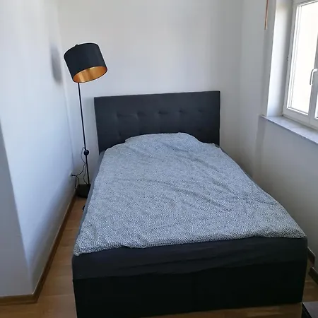 Zwei Charmante Mit Wohnbereich In Zentraler Berliner 柏林