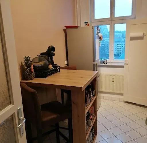 Daire Zwei Charmante Mit Wohnbereich In Zentraler Berliner *