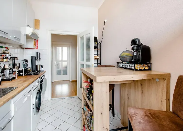 Zwei Charmante Mit Wohnbereich In Zentraler Berliner * Berlin