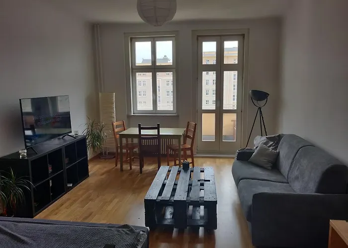 Apartamento Zwei Charmante Mit Wohnbereich In Zentraler Berliner *