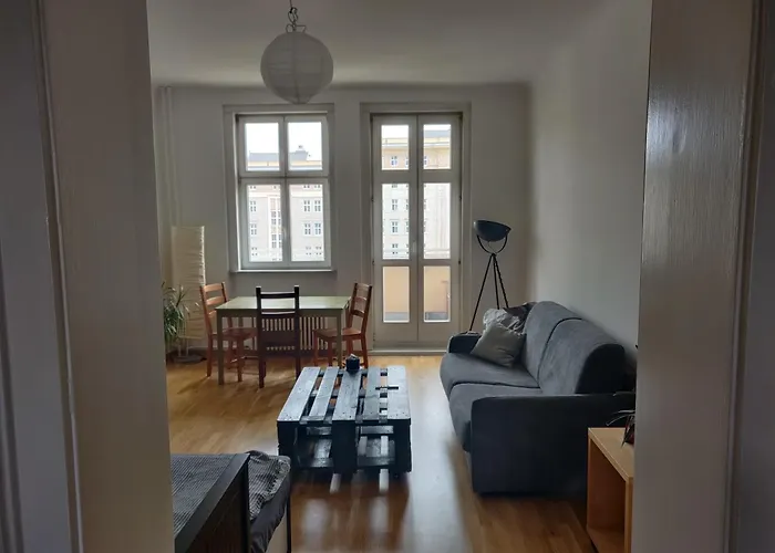 Zwei Charmante Mit Wohnbereich In Zentraler Berliner Berlín