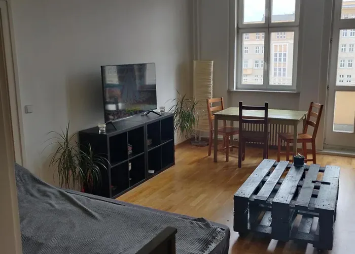 Zwei Charmante Mit Wohnbereich In Zentraler Berliner Berlín