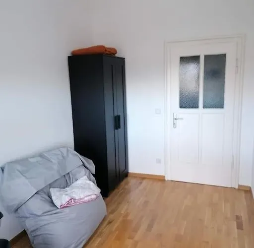 Zwei Charmante Mit Wohnbereich In Zentraler Berliner * 柏林