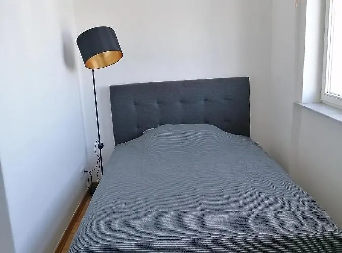 Zwei Charmante Mit Wohnbereich In Zentraler Berliner * 柏林